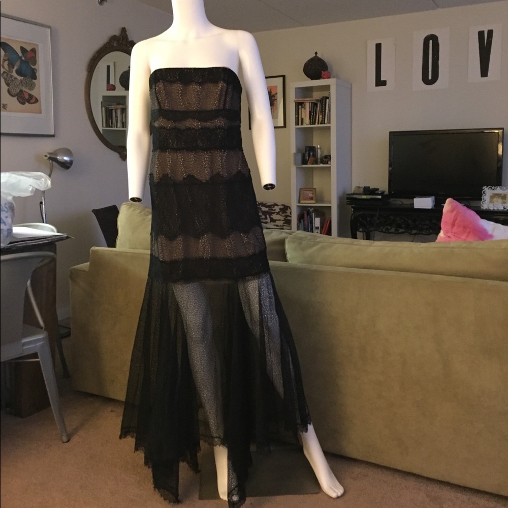 Halston Heritage Lace Handkerchief Evening Dress